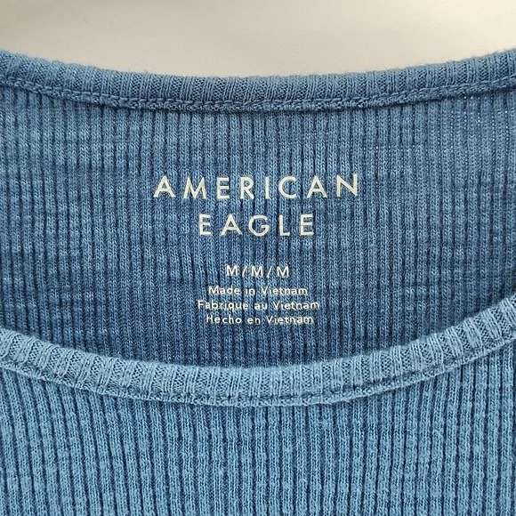 American Eagle Cropped Ribbed T-Shirt Size Medium Blue Stretch - Picture 2 of 5